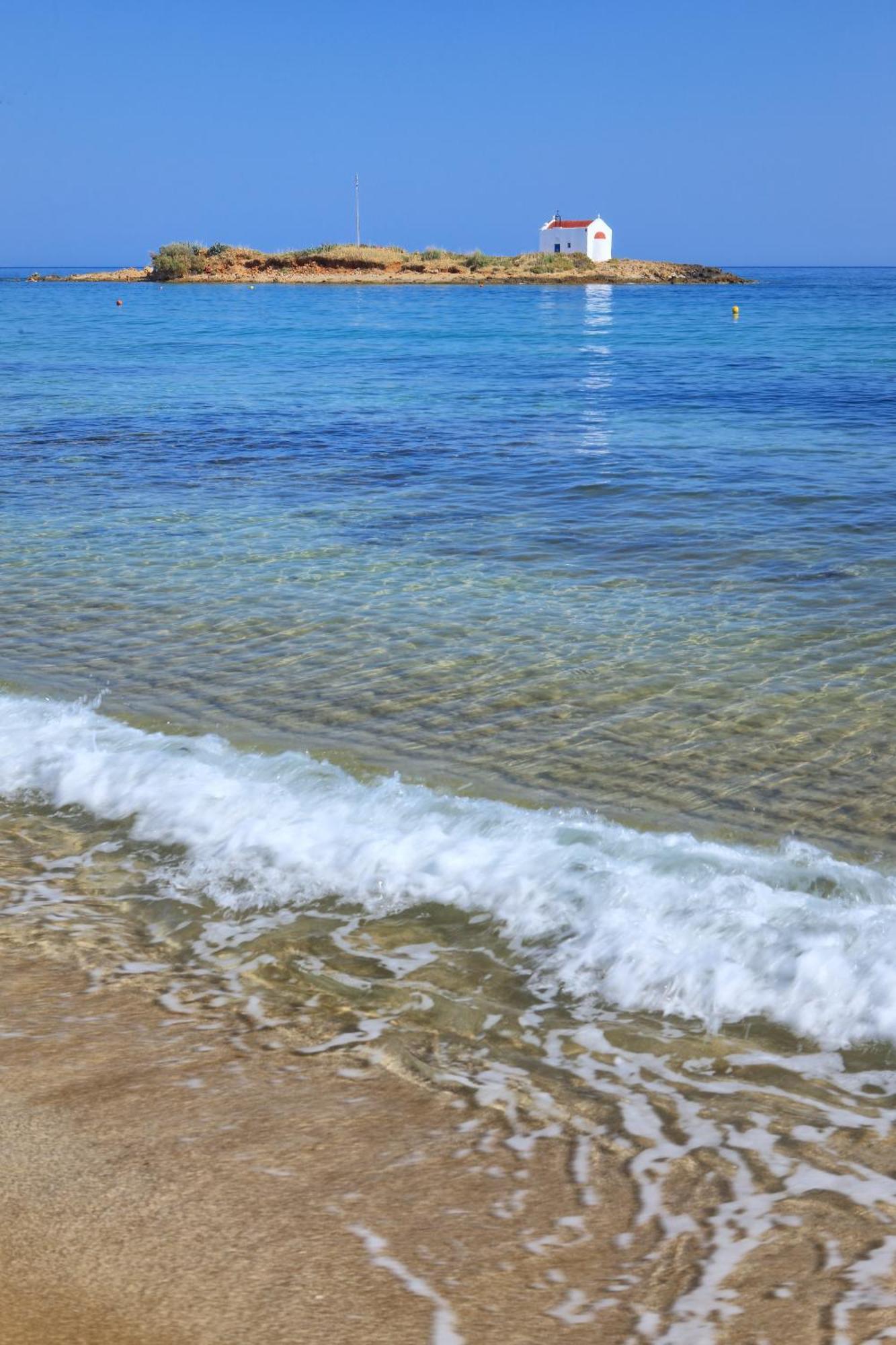 Sirens Beach & Village Малиа Экстерьер фото